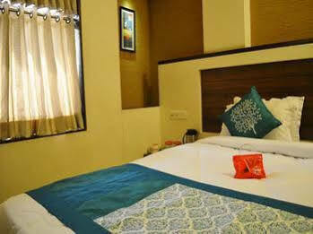 Oyo Rooms Railway Station Ankleshwar Exterior photo