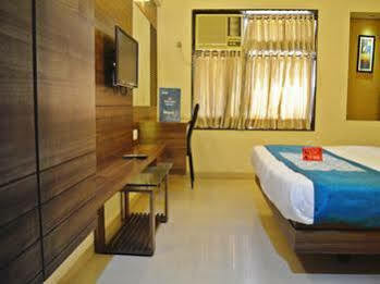 Oyo Rooms Railway Station Ankleshwar Exterior photo